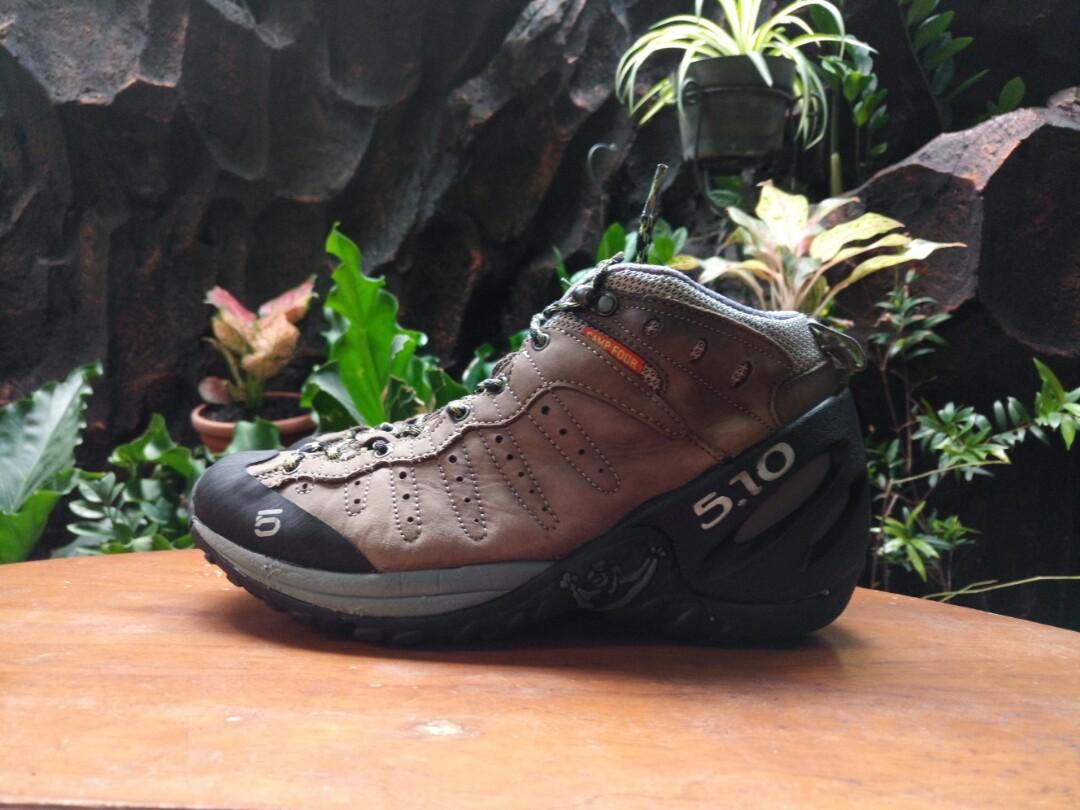 Five ten camp four mid hiking shoes hot sale