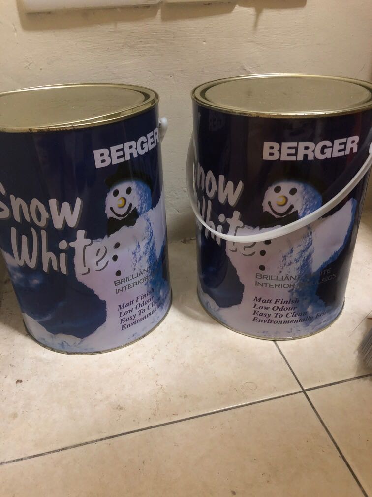 Berger Snow White paint, Furniture & Home Living, Cleaning & Homecare ...