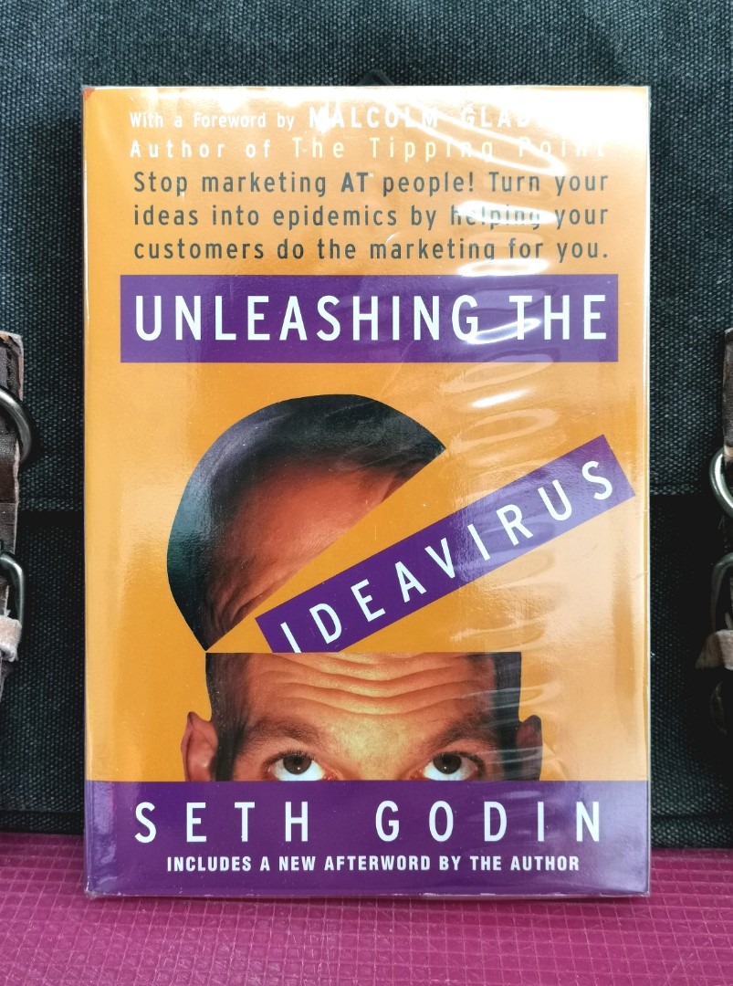 Book　Revolution　Into　PAPERBACK　BRAN-NEW　Sparked　Stop　Helping　Epidemics　at　Godin　That　Marketing　THE　Marketing》Seth　Turn　A　Customers　Your　Ideas　Powerful　People!　In　UNLEASHING　Internet　IDEAVIRUS　By　Your