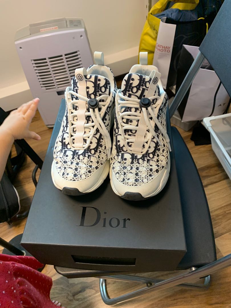 Dior Homme oblique B24