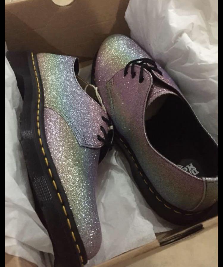 Glitter dr martens discount uk