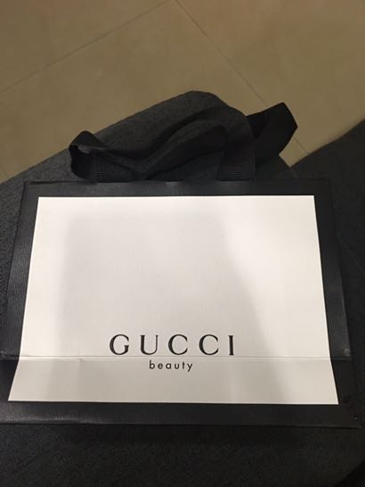gucci beauty bag
