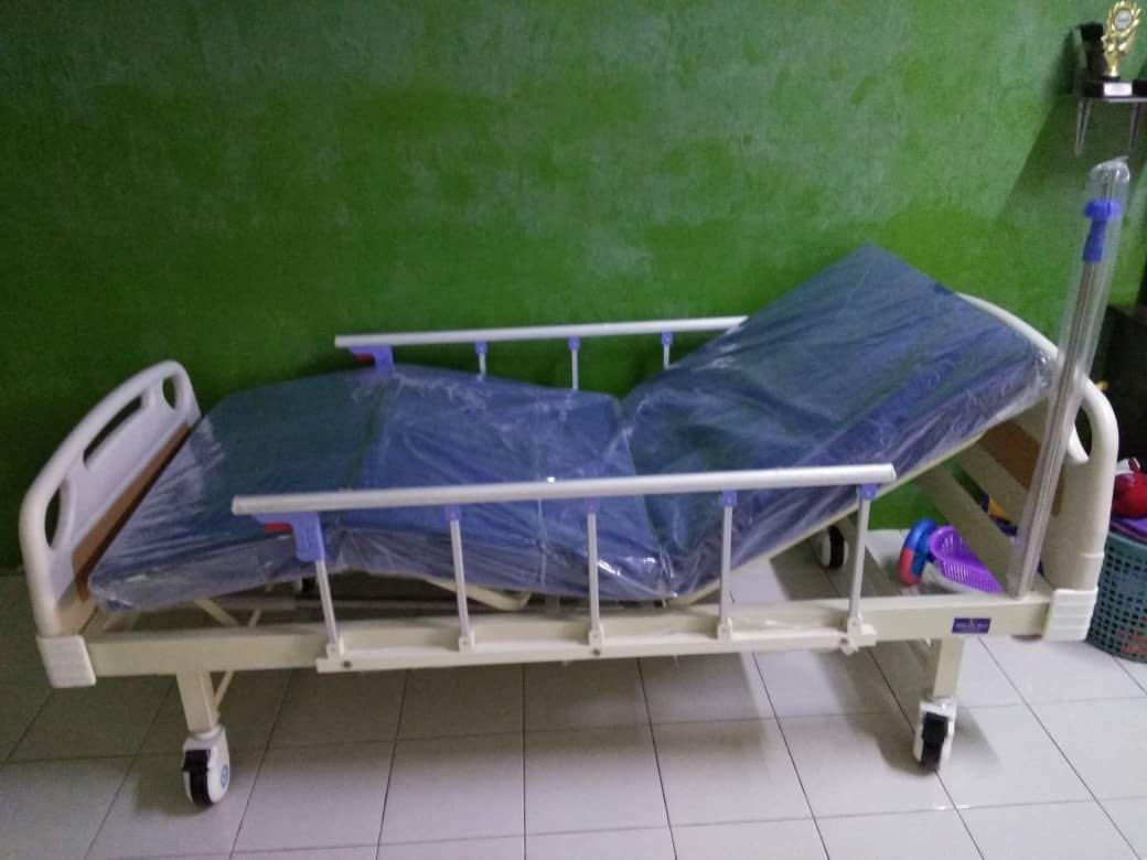 Katil Hospital Katil Orang Sakit Everything Else Others On Carousell