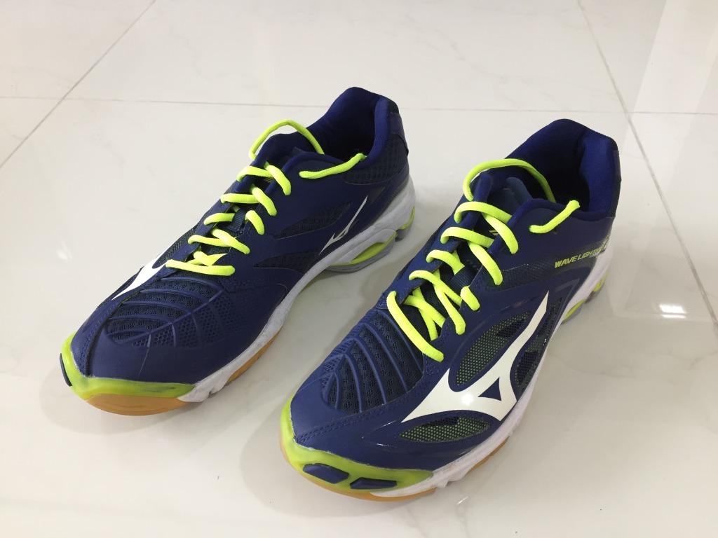 Mizuno Wave Men's Badminton Shoes, Sports Equipment, Sports