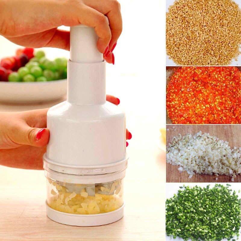 ONION /VEGETABLE CHOPPER (Category: Juicers, Blenders & Grinders) located in Marikina City. Submitted by slayxshop (Listing ID 269298095, Image 3). Description: .