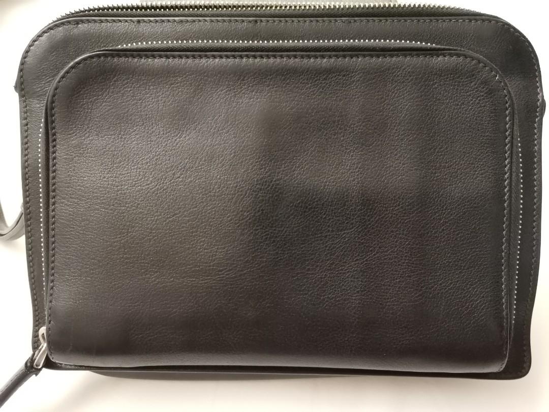 Prada Vitello City Nero Men's clutch (Category: Belt bags, Clutches and Pouches) located in Makati City. Submitted by viper353 (Listing ID 269280289, Image 3). Description: Prada Vitello City Nero Men's clutch Used, with signs of usage (strap front part). Check photos for more details. Complete with authenticity cards. Slightly negotiable, open for trades. Can trade to Nike AF1 Airforce 1 x Off white mid Black plus cash. Preferably pick up. If sh
