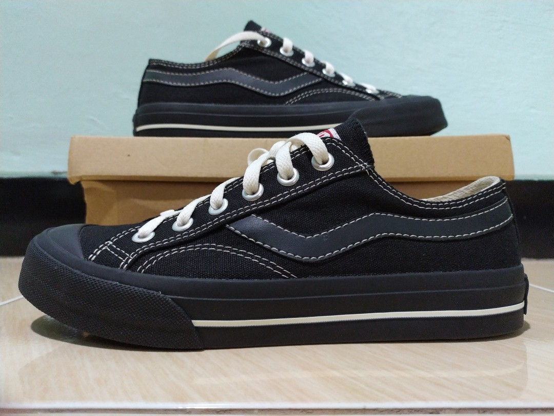 Sale Sepatu Ventela Public Oreo Low Original Fesyen Pria Sepatu Sneakers Di Carousell