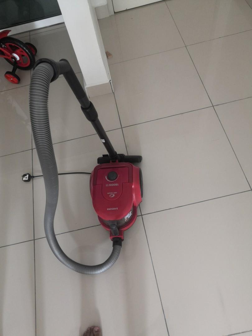 Samsung vacuum cleaner airtrack, TV & Home Appliances, Vacuum Cleaner ...