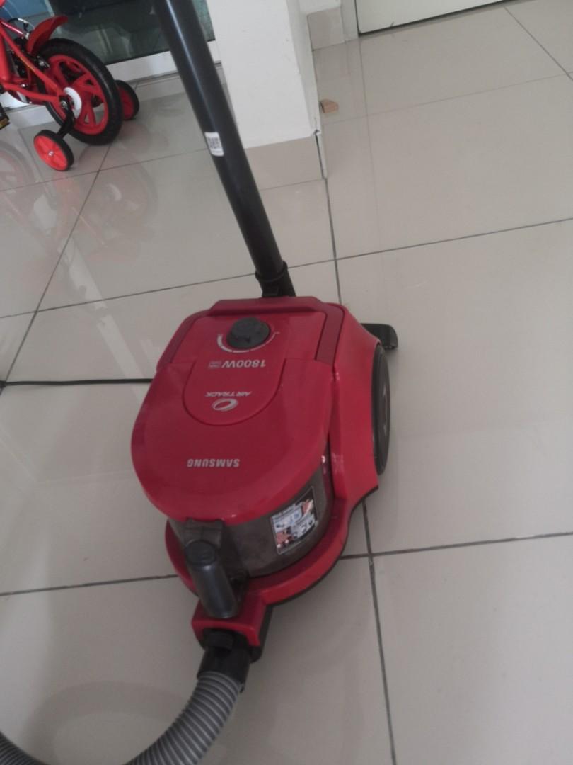 Samsung vacuum cleaner airtrack, TV & Home Appliances, Vacuum Cleaner