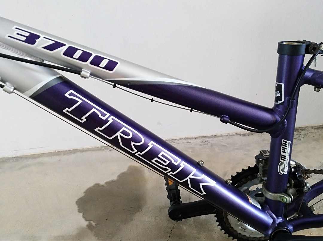 Trek 3700 womens mountain 2024 bike