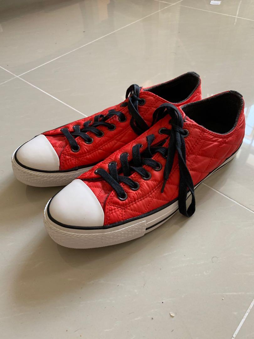 US edition Converse Sneakers for sale 
