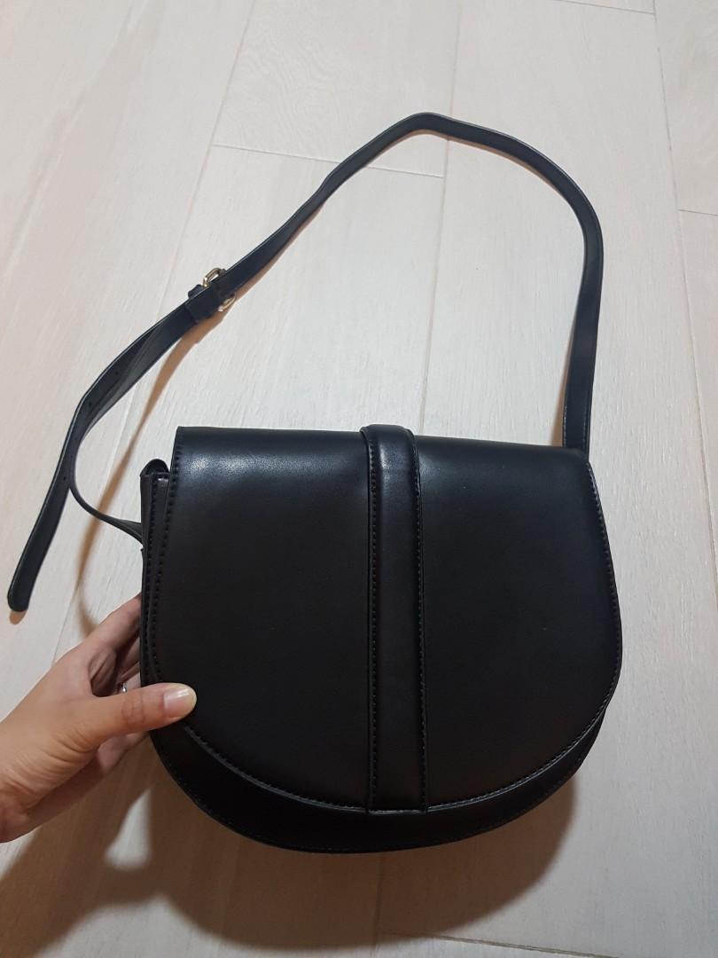 Warehouse cross outlet body bag