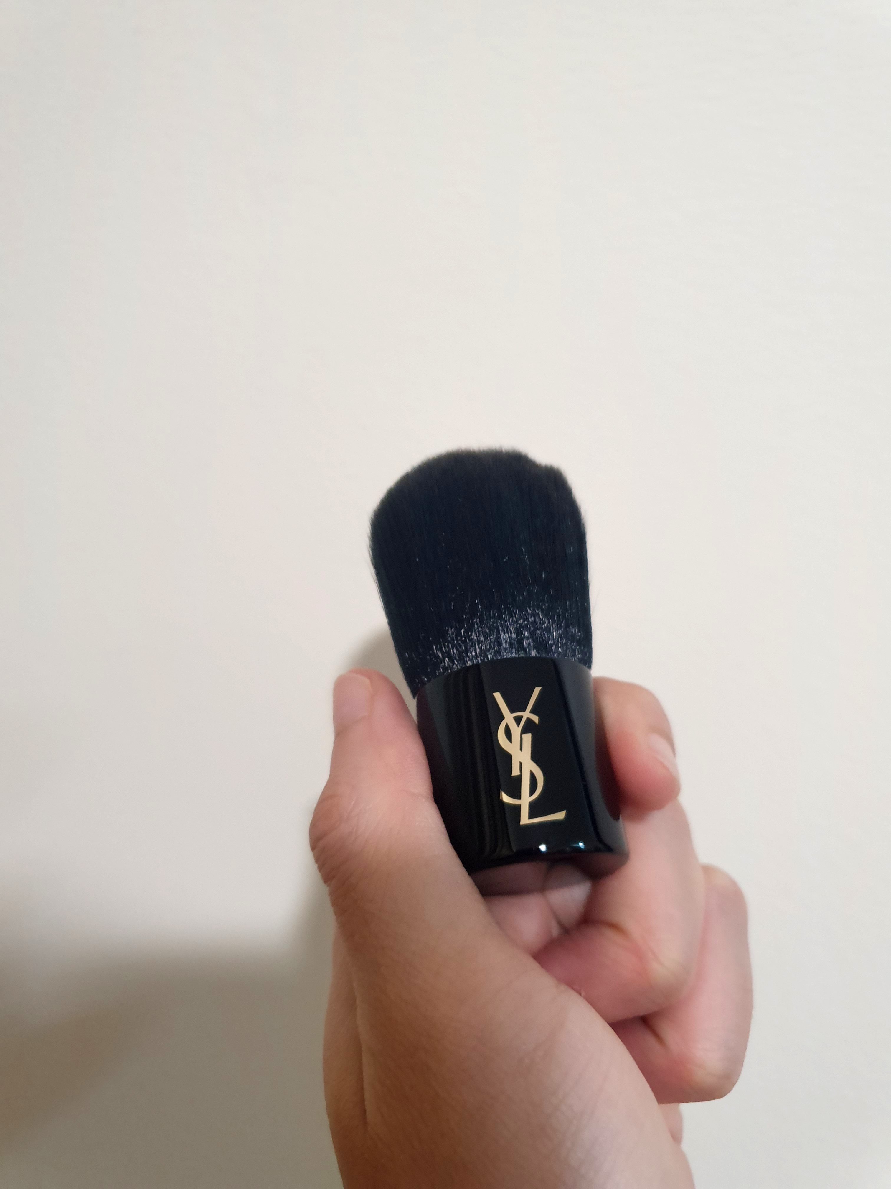 YSL Kabuki Brush, Beauty & Personal Care, Face, Makeup on Carousell