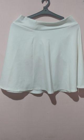 White Skirt rok putih