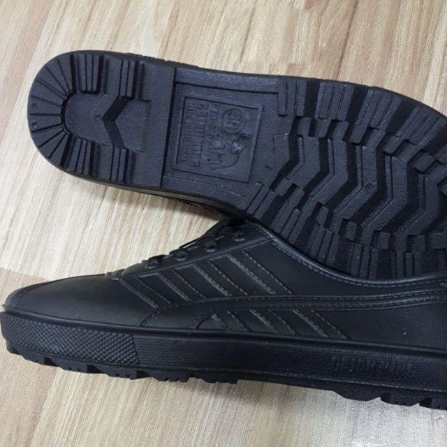 Rubber shoes for hiking online