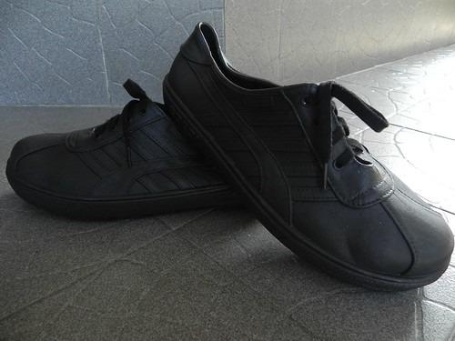 Adidas Kampung Hiking Rubber shoes with laces size 37 38