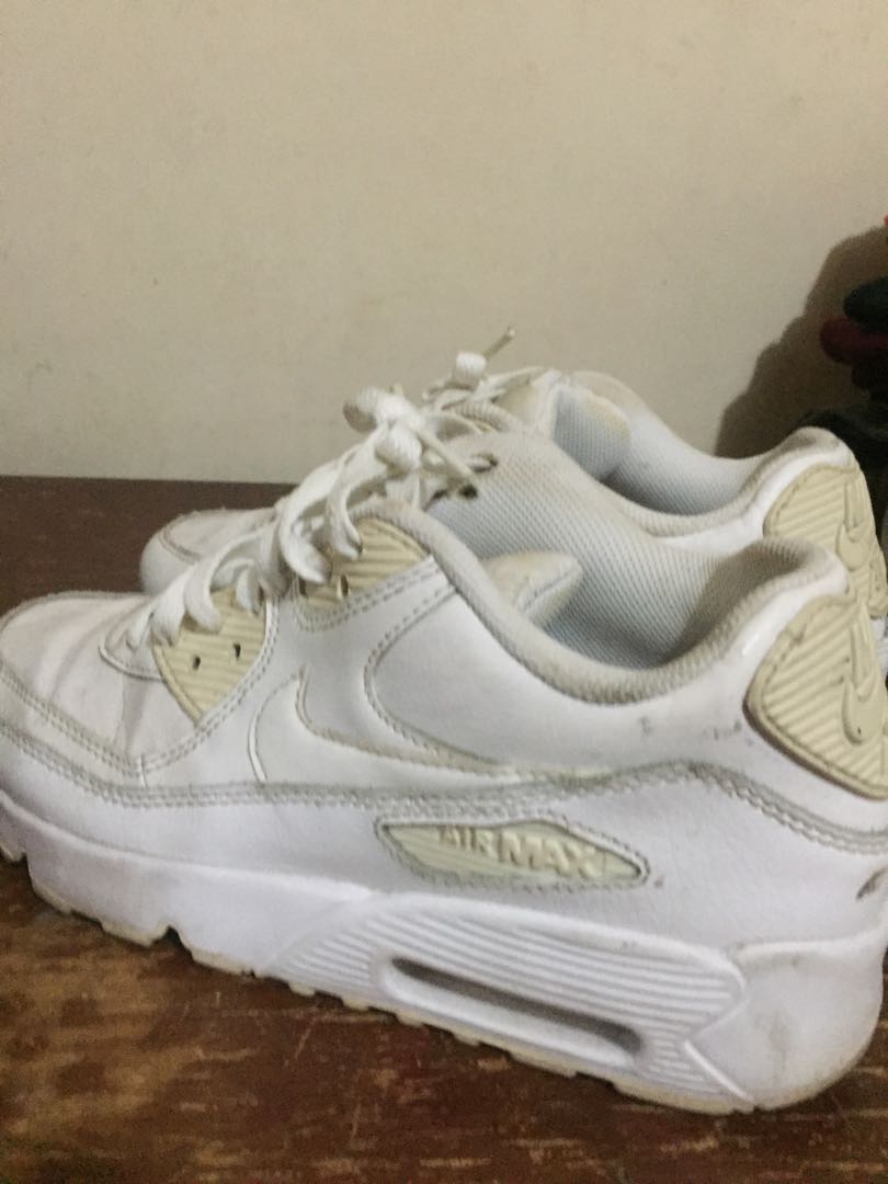 all white air max