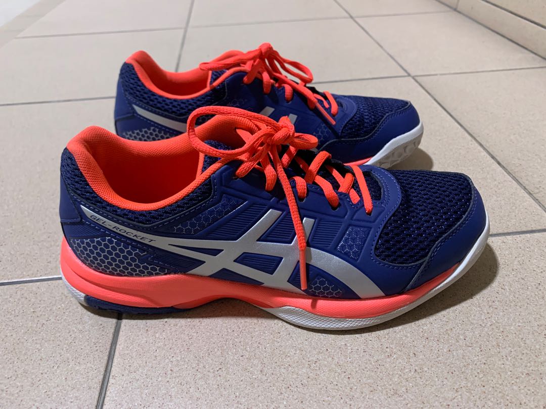 Asics women gel rocket 8 top