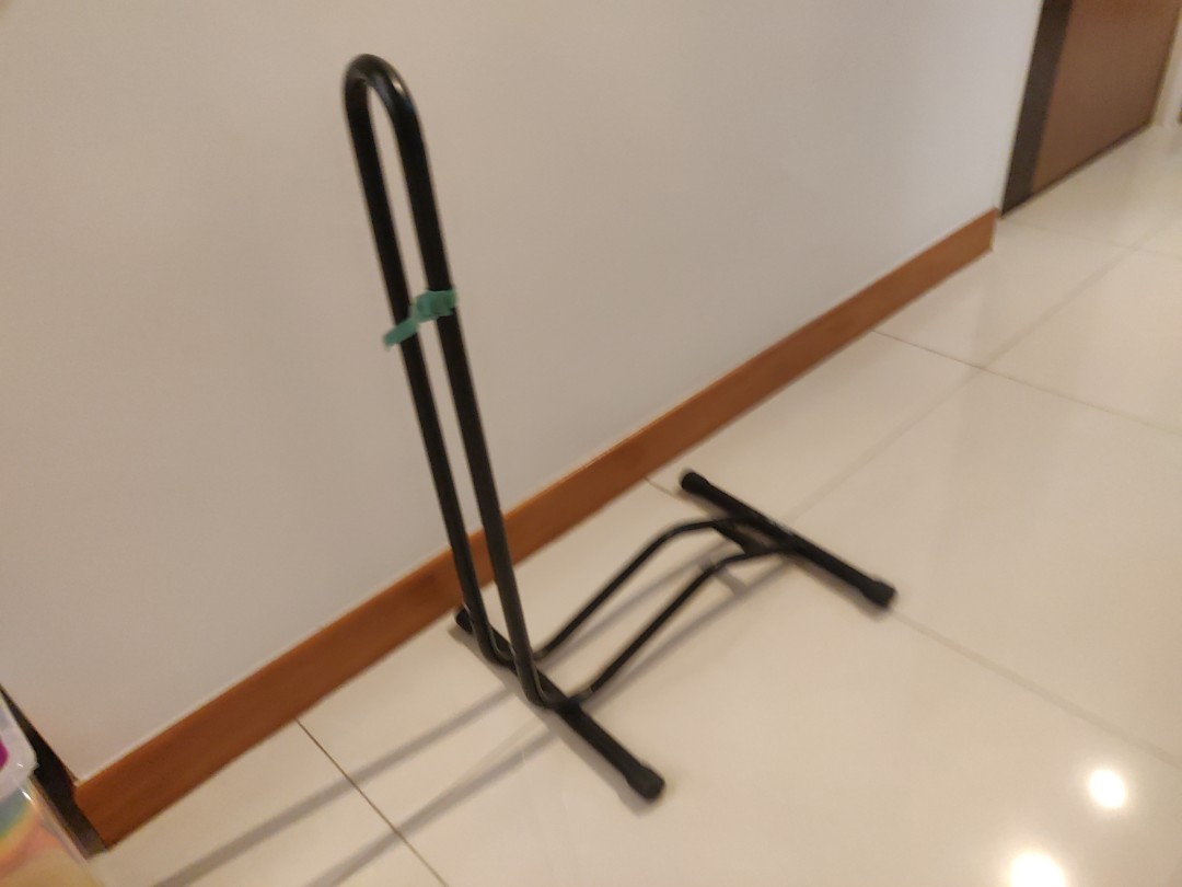 Bike stand, Sports Equipment, Bicycles & Parts, Bicycles on Carousell