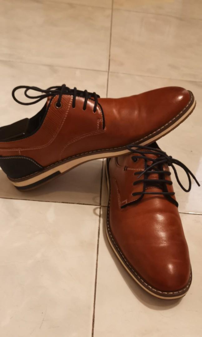 semi formal footwear