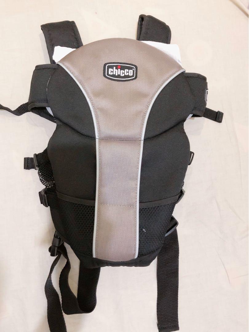 Chicco Baby Carrier (Category: Carriers & Slings) located in Marikina City. Submitted by deinee (Listing ID 269532784, Image 1). Description: Good as new Condition is 9/10 Bought for 1,999 .
