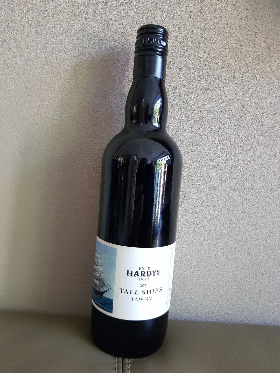 Hardy's Port, Food & Drinks, Alcoholic Beverages on Carousell