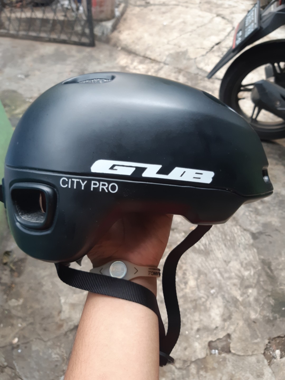Gub city pro top