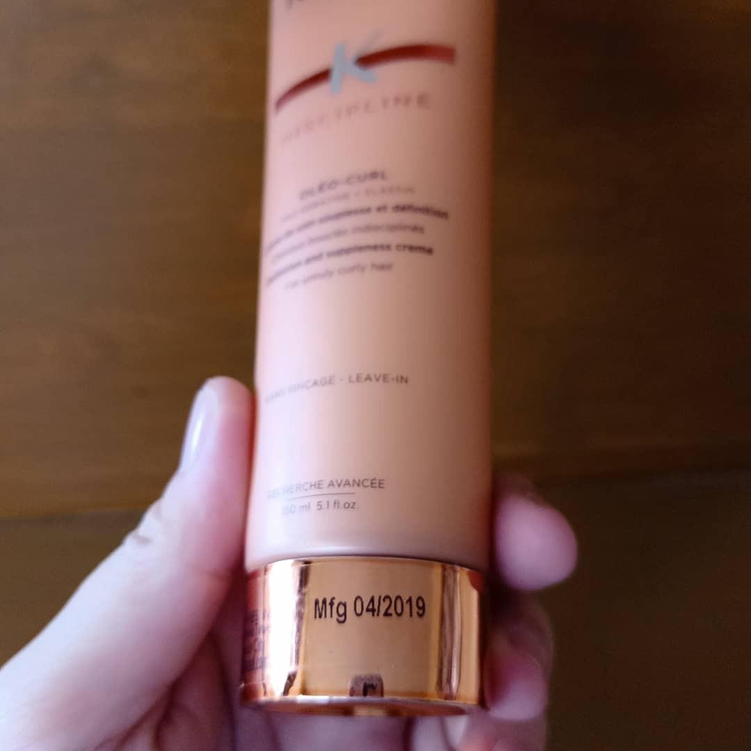 Kerastase Oleo Curl Leave On Cream (Category: Hair) located in Cavite. Submitted by blueredblue (Listing ID 269438599, Image 3). Description: 80% full. Barely used. 999php + sf (retail price: 1900) Helping tags: Loreal Maybelline Crocs Zara Kate Spade Coach.