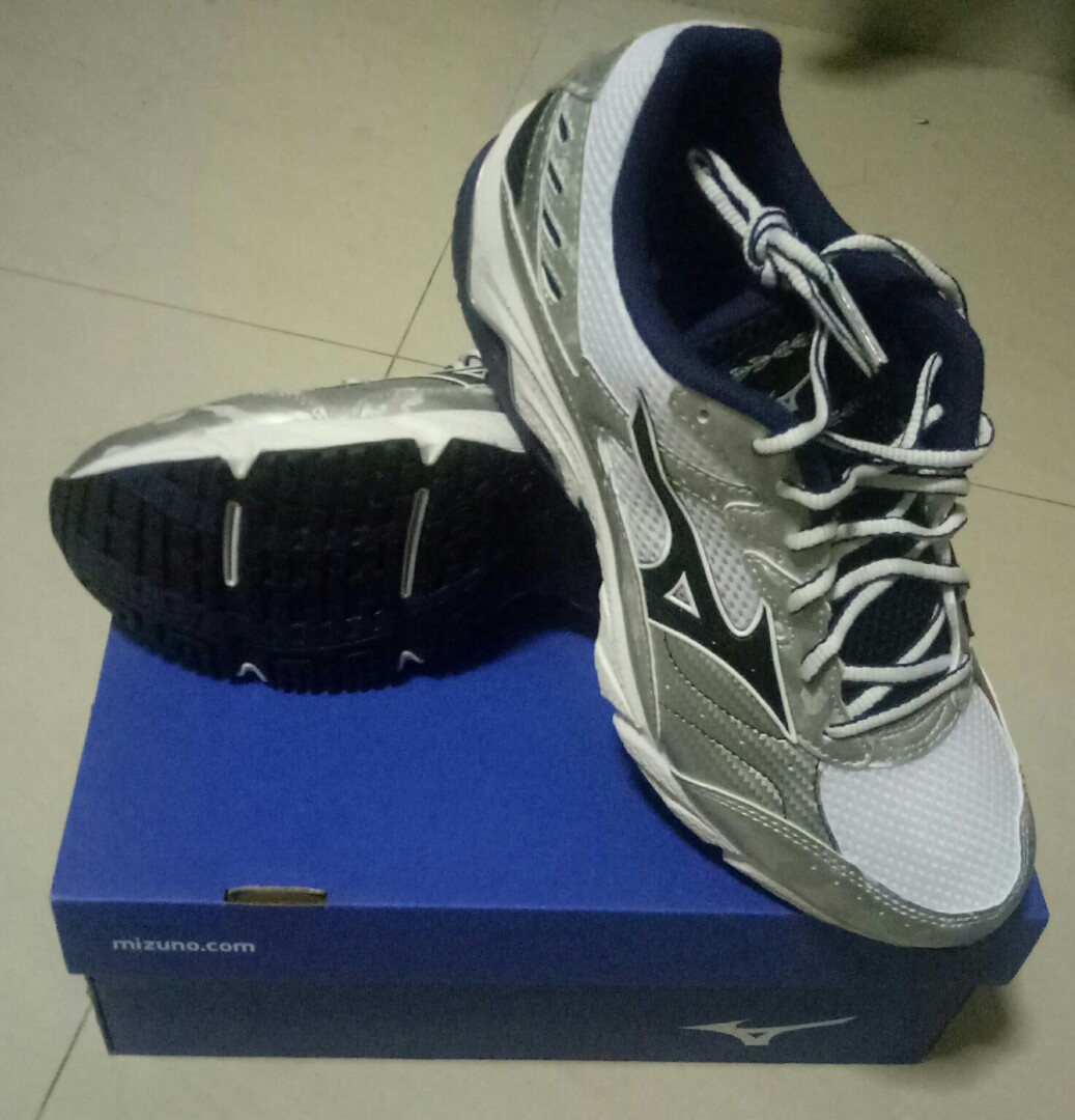 zalora mizuno