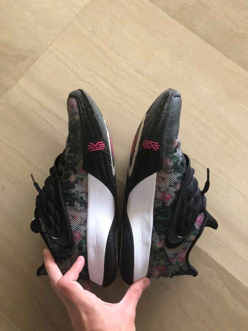 Kyrie 1 floral top