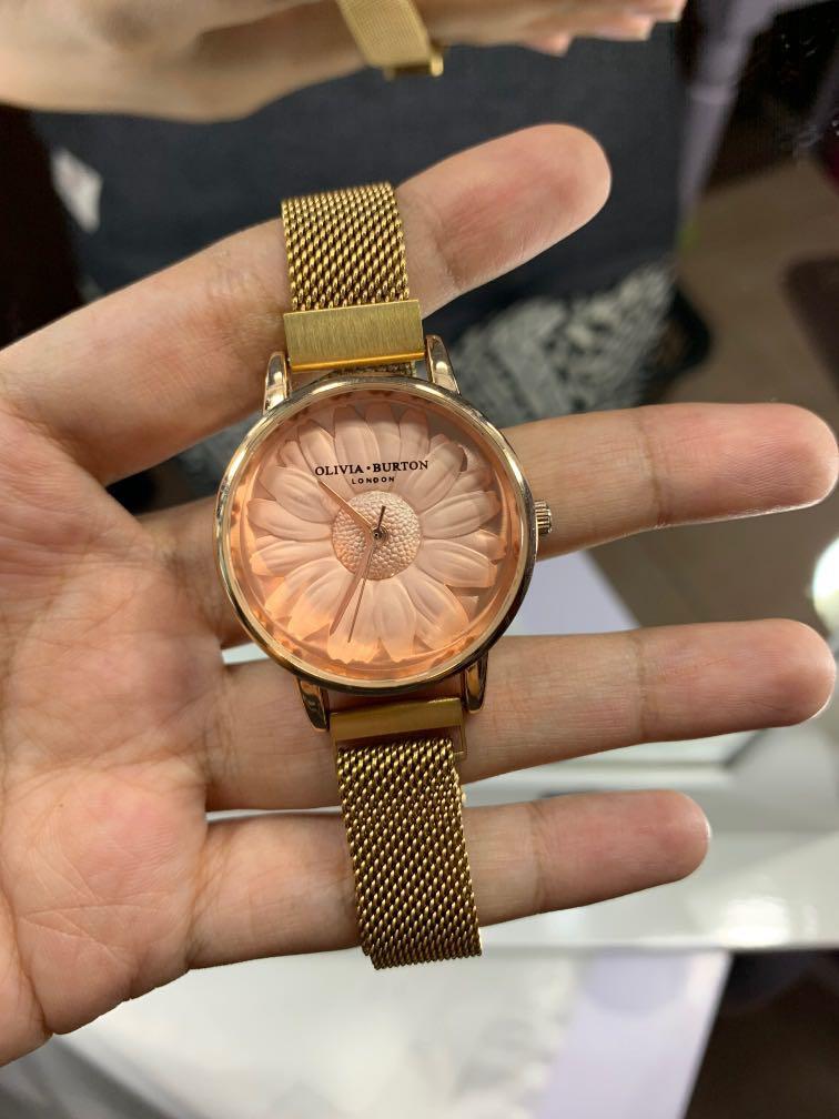 Olivia burton rose gold mirror Fesyen Wanita Jam Tangan di Carousell