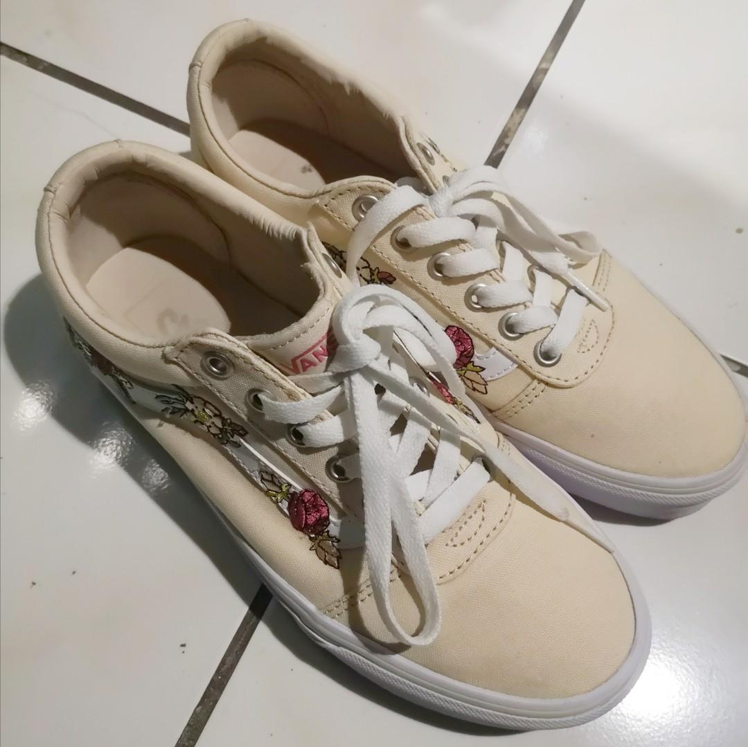 vans ward floral embroidery