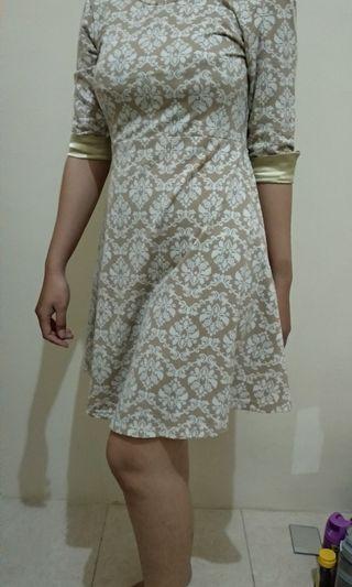 Dress coklat muda