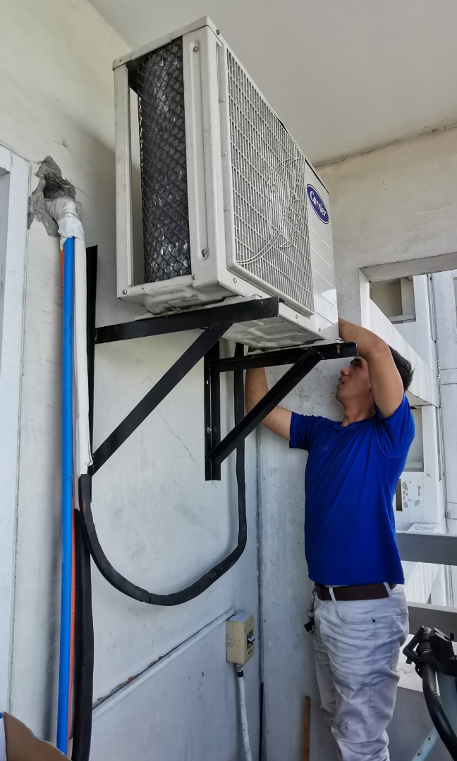 Aircon cleaning and installation services
