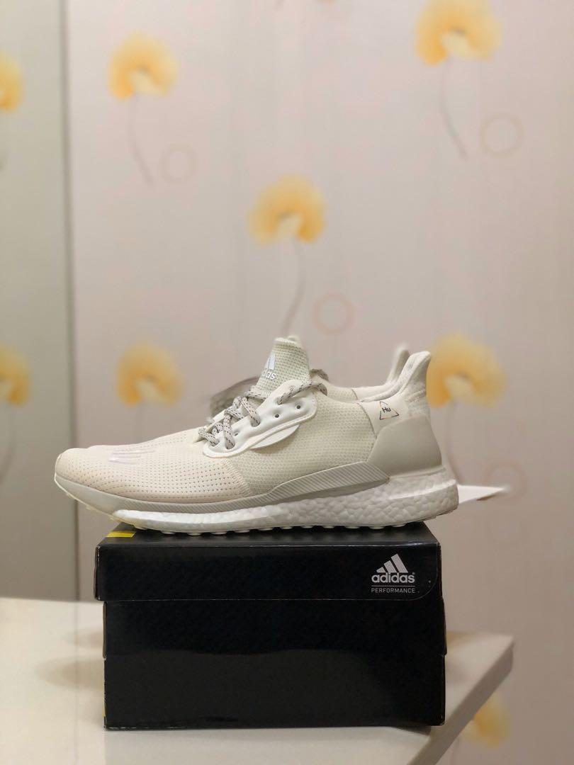 BN Adidas Solar Hu Pharrell Greyscale Pack Off White US9.5, Men's Fashion,  Footwear, Sneakers on Carousell