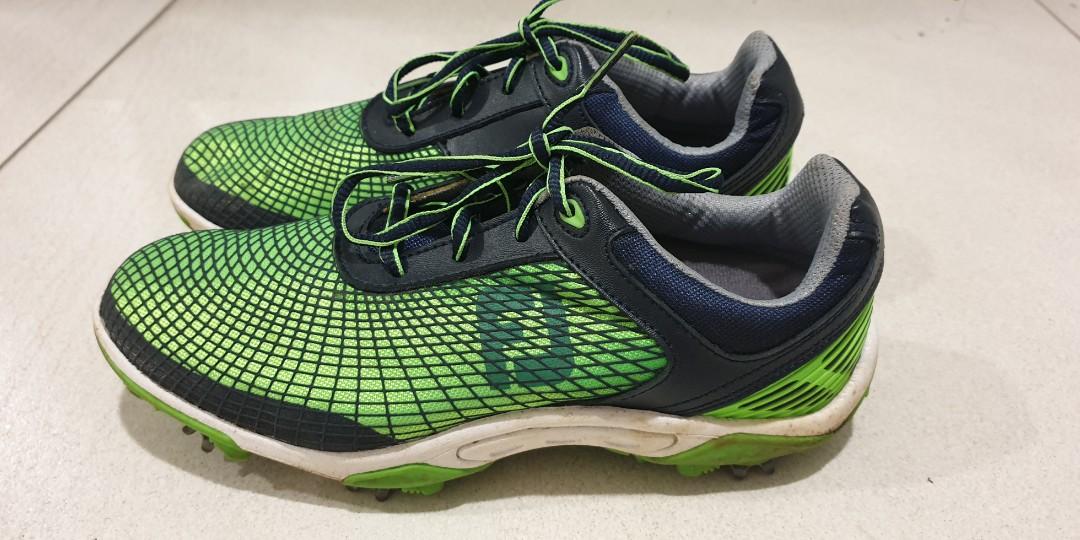 junior golf shoes size 12