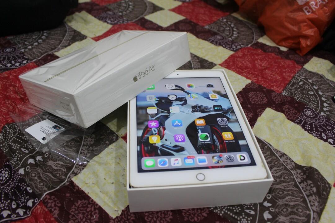 Ipad Air 2 16gb Wifi Nego Until Letgo Mobile Phones Tablets Tablets On Carousell