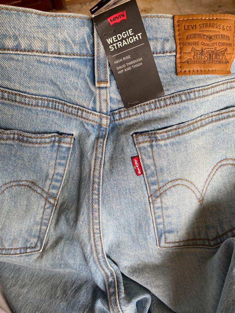 Levi's wedgie hotsell straight jeans dibs
