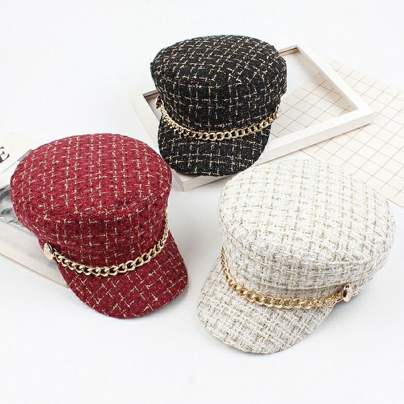 RUSH SALE TWEED BRETON CAP (Category: Hats & Beanies) located in Manila. Submitted by elizahfy09 (Listing ID 269653978, Image 2). Description: originally 400.