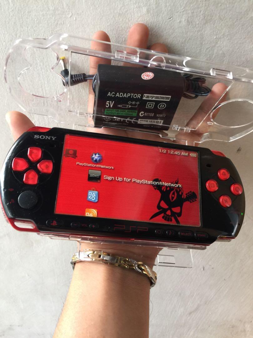 Psp Slim Og God Of War Edition Video Gaming Video Game Consoles On Carousell