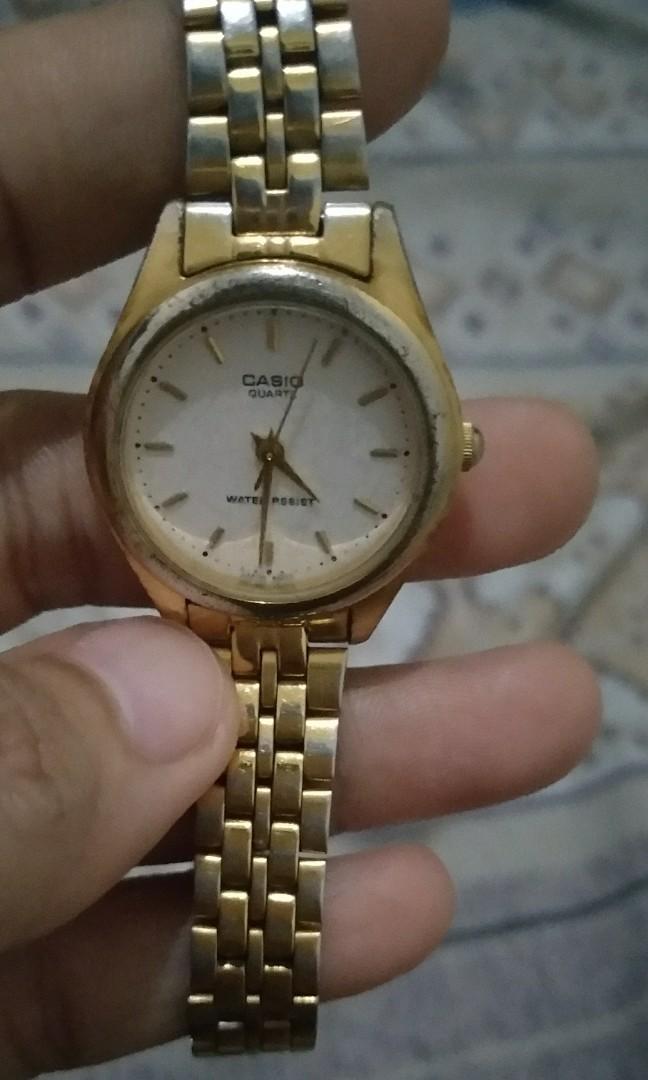 Casio watch second hand hot sale