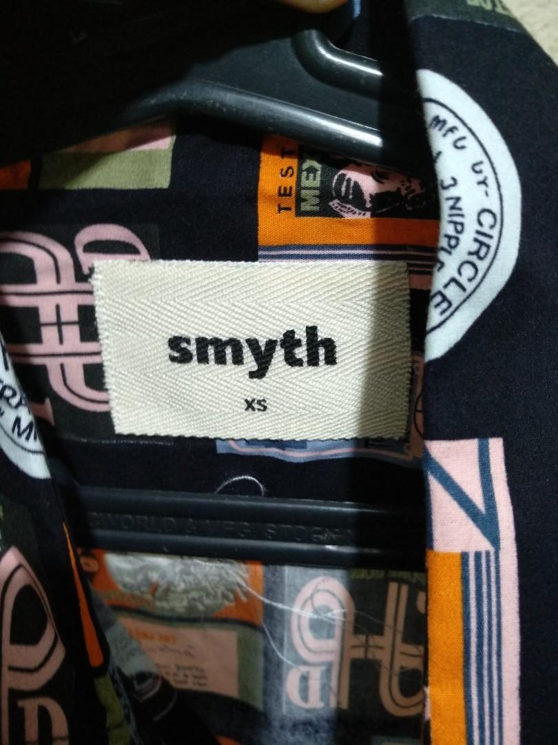 SMYTH Vintage Buttondown Polo (Category: Formal Shirts) located in Antipolo. Submitted by scrollshop (Listing ID 269591508, Image 3). Description: Color: Black Condition : 10/10 (never been used, still has a tag) RFS: Wrong size.