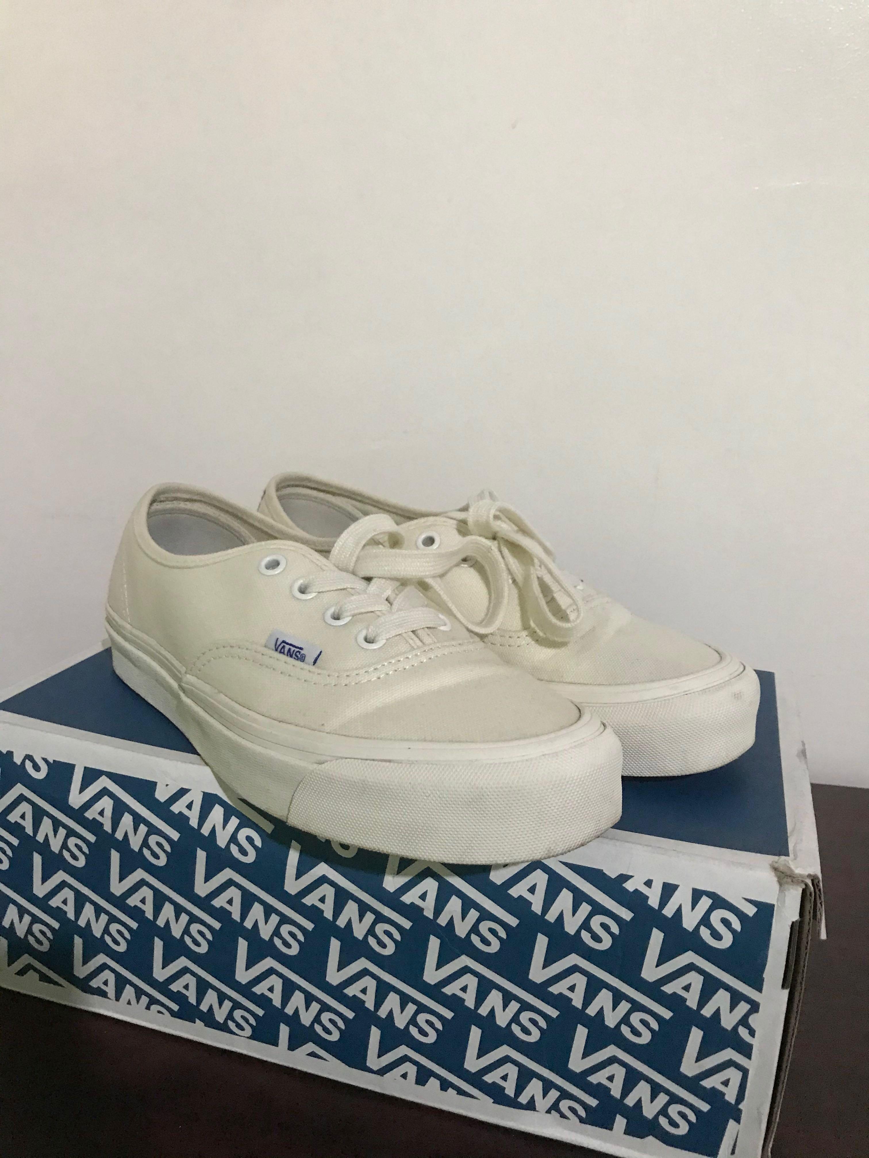 vans vault white safari