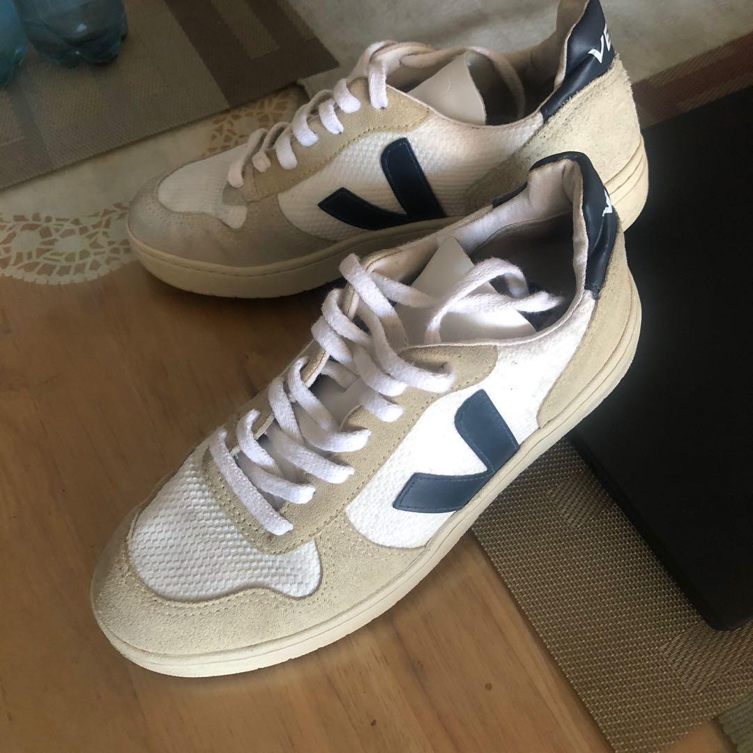 V1 b mesh veja top