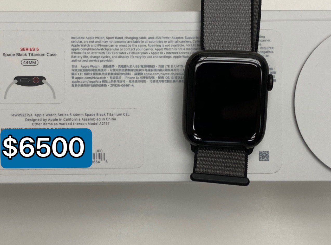 5代Apple Watch Series5 44mm Space Black 
