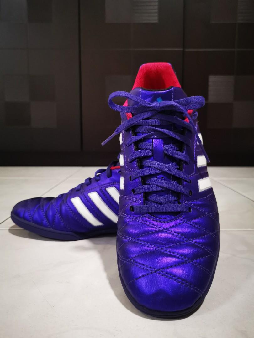 used indoor soccer shoes