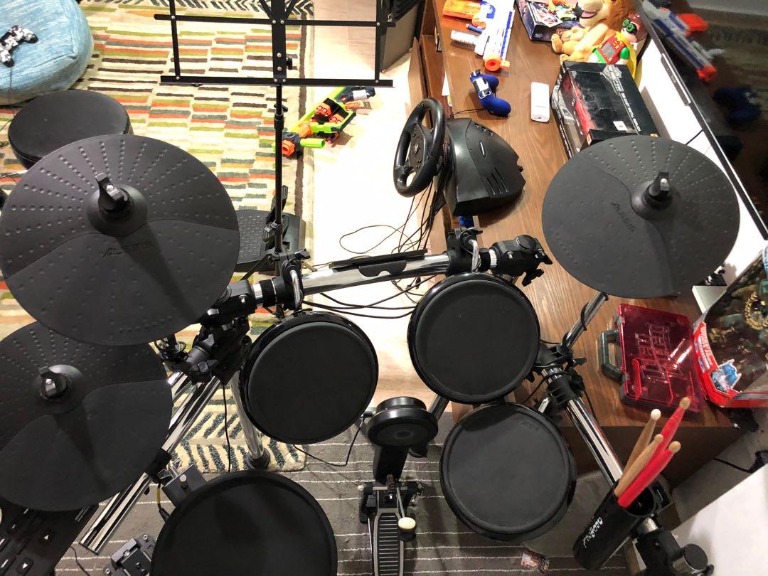 Alesis Drum Set, Hobbies & Toys, Music & Media, Musical Instruments on