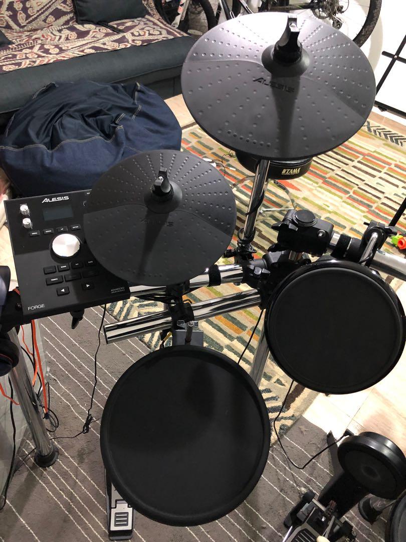 Alesis Drum Set, Hobbies & Toys, Music & Media, Musical Instruments on