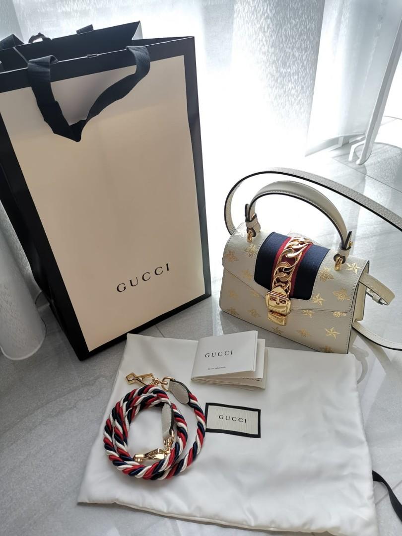 White gucci bee top bag