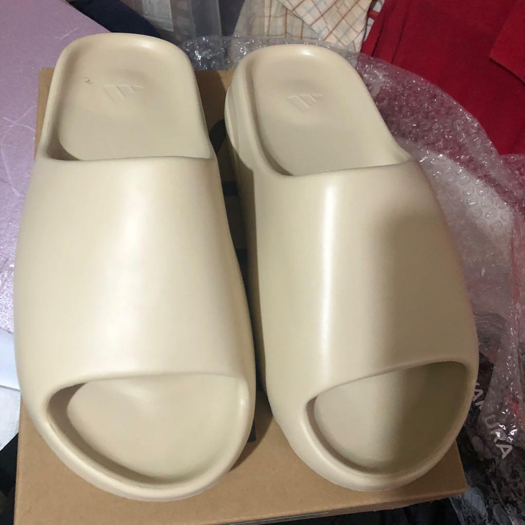 Adidas Yeezy Slides in Lagos for sale Buy and sell Shoes.